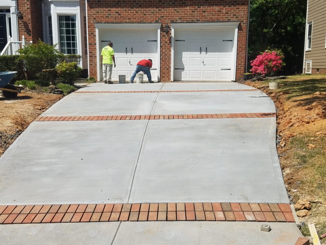 How much does it cost to get a new concrete driveway