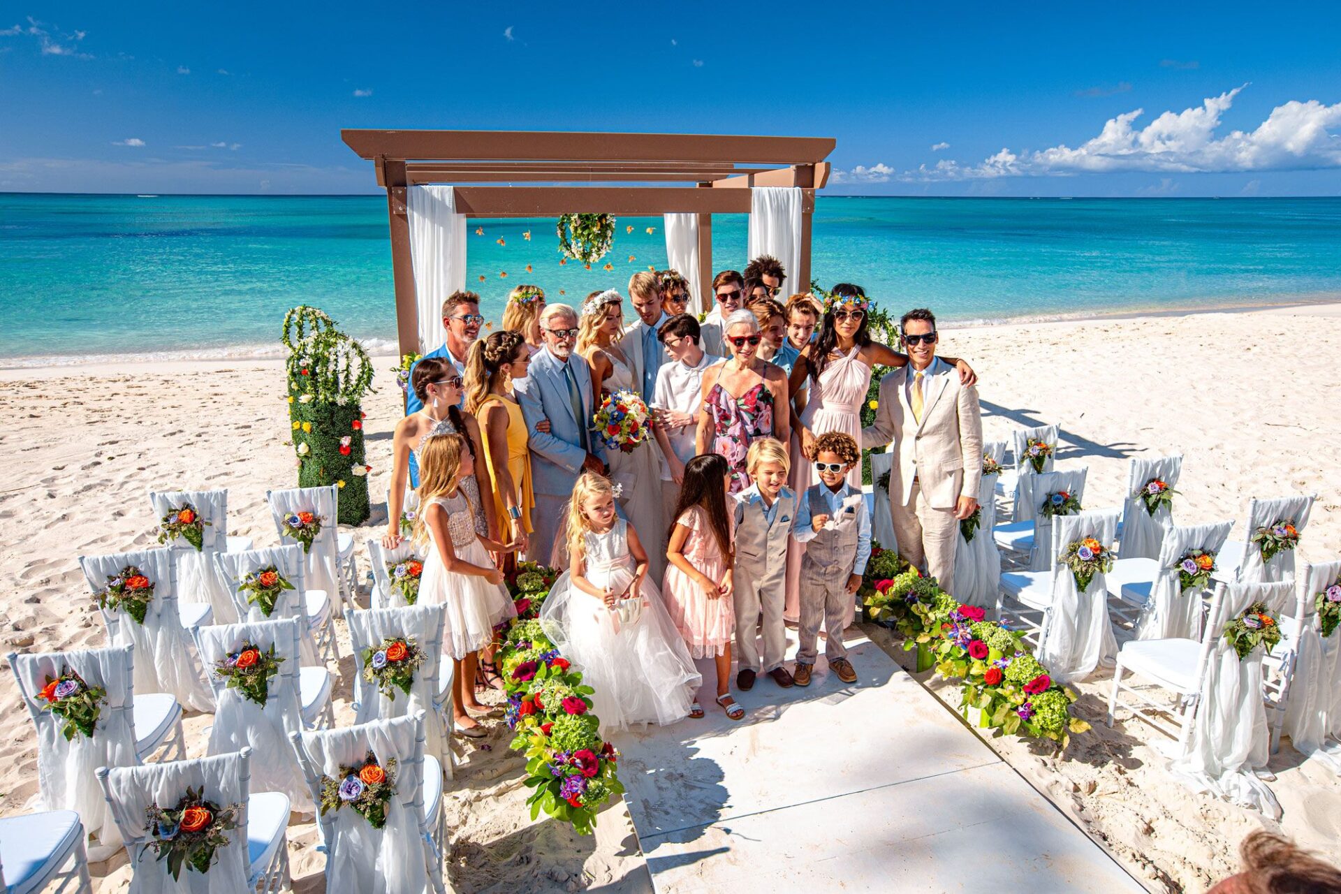 Best Beach Wedding Locations in USA - 2022 Guide - Butterfly Labs